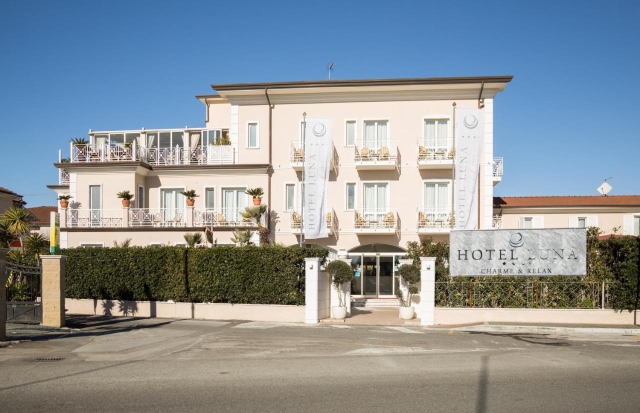 Hotel Luna Marina di Massa